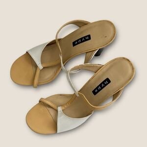 Leather shoes white and beige size 7.5